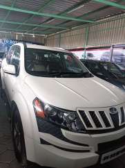 Mahindra XUV500 others