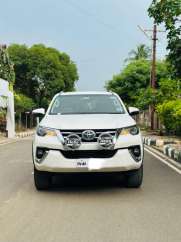 Toyota Fortuner E4 (LEGENDER)4X4