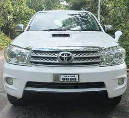 Toyota Fortuner 3.0 4X4 MT