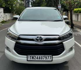 Toyota Innova Crysta 2.4 V