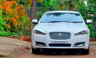 Jaguar XF 2.2 L Luxury