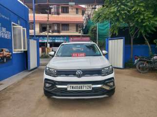 Volkswagen Taigun Highline - 1.0L TSI MT