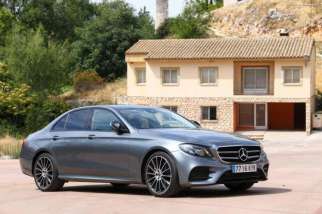 Mercedes Benz E-Class E 220 d