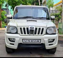 Mahindra Scorpio SLE