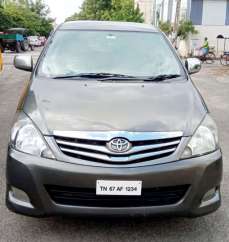 Toyota Innova 2.5 V