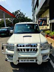 Mahindra Scorpio SLE