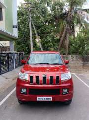 Mahindra TUV300 T8 AT