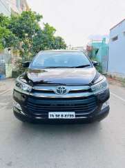 Toyota Innova Crysta 2.4 V