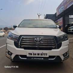 Toyota Innova Crysta 2.4 Z