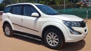 Mahindra XUV500 W8 1.99 mHawk