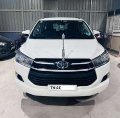 Toyota Innova Crysta 2.4 GX MT