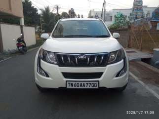 Mahindra XUV500 W6 4X2