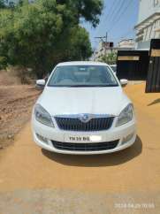 Skoda Rapid 1.5 TDI Ambition With Alloy Wheel