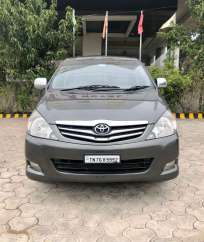 Toyota Innova 2.5 V 7 STR