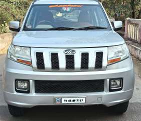 Mahindra TUV300 T8