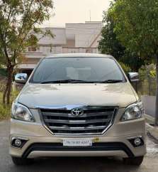 Toyota Innova 2.5 GX 8 STR