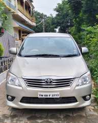 Toyota Innova 2.5 V 7 STR