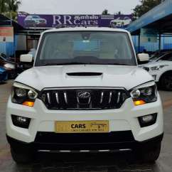 Mahindra Scorpio S10