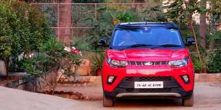 Mahindra KUV 100 K8