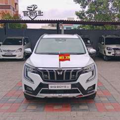 Mahindra XUV700 AX 7 Diesel AT 7 STR