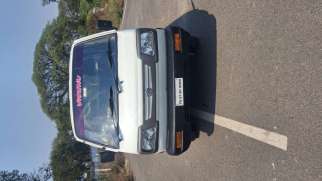 Maruti Suzuki Omni 5 STR STD