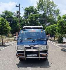 Maruti Suzuki Omni 5 seater