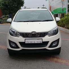Mahindra Marazzo M6