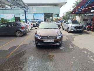 Volkswagen Vento Highline AT