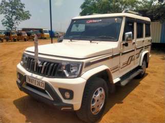 Mahindra Bolero NEO N8 7 STR