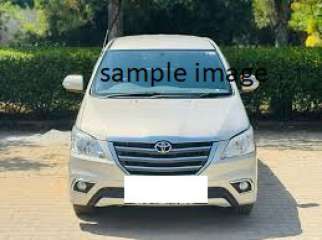 Toyota Innova 2.5 V 7 STR