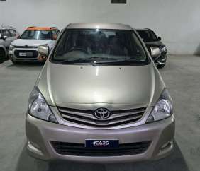 Toyota Innova 2.5 G4 7 STR