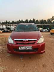 Toyota Innova 2.5 E