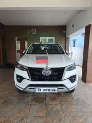 Toyota Fortuner 4X2 MT 2.7 Petrol