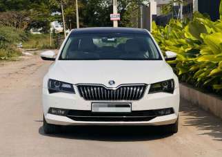 Skoda Superb 2.0 TDI L&K AT