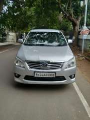 Toyota Innova 2.5 V