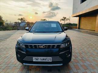 Mahindra XUV300 W4