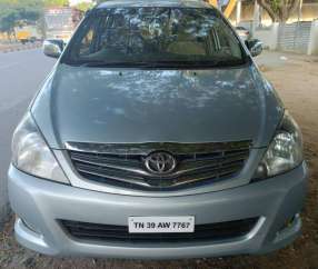 Toyota Innova 2.5 V 7 STR