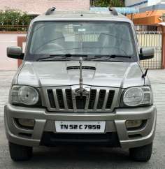Mahindra Scorpio LX