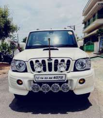 Mahindra Scorpio VLX