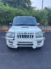Mahindra Scorpio SLX