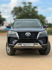 Toyota Fortuner 4X4 MT 2.8 Diesel