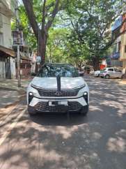 Tata Harrier Smart