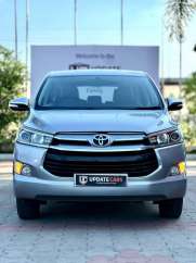Toyota Innova Crysta 2.8 Z