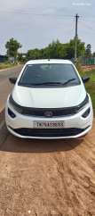 Tata Altroz XM