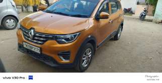 Renault Triber RXL