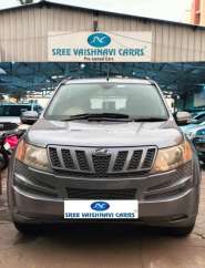 Mahindra XUV500 W4