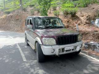 Mahindra Scorpio 2.6 Turbo 9 STR