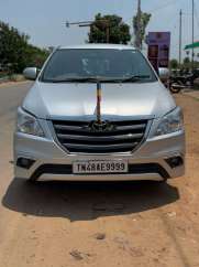 Toyota Innova 2.5 Z 7 STR