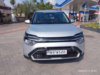Kia Carnival Premium 8 STR