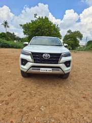 Toyota Fortuner 4X2 MT 2.8 Diesel